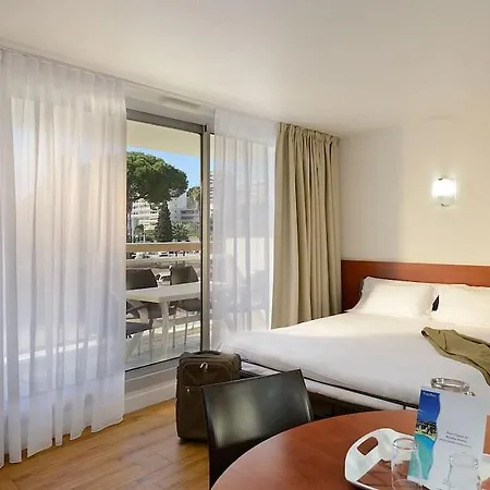 Appart hôtel Residéal 4*