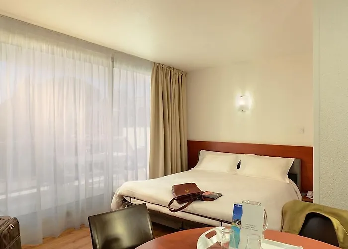 شقة فندقية Resideal 4*