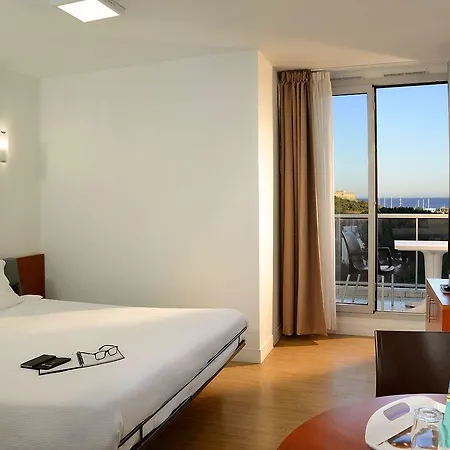 Resideal Aparthotel