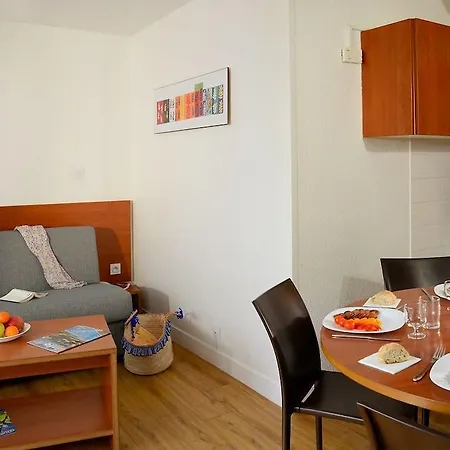 Resideal Aparthotel