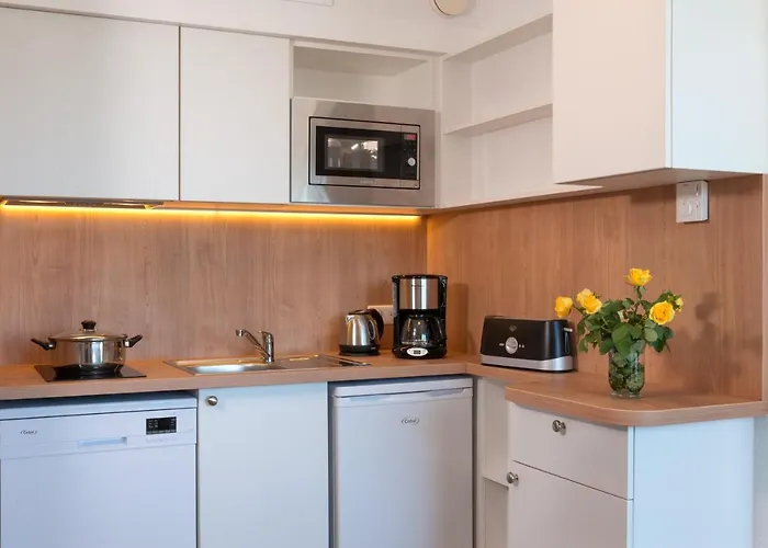 Aparthotel Resideal 4*